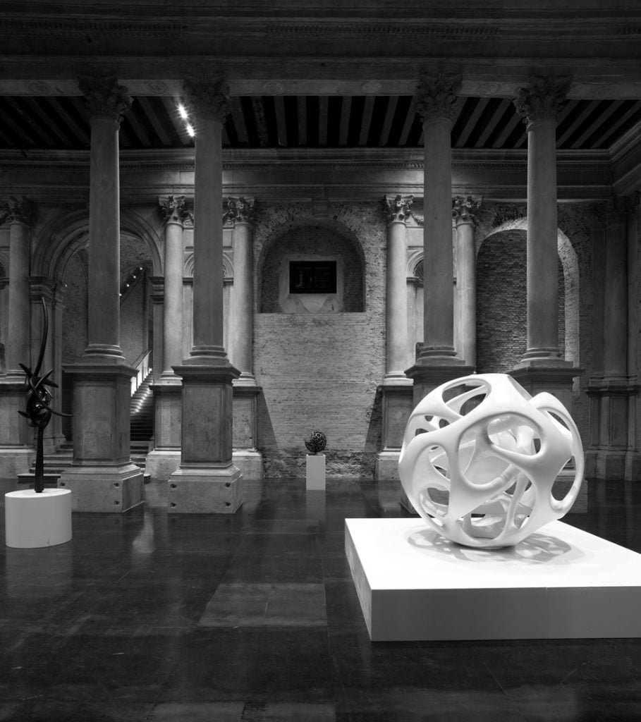 Sirio by Gianfranco Meggiato, highlighting detailed craftsmanship in a white matt polish at an Art Exhibition in Milan, Italy